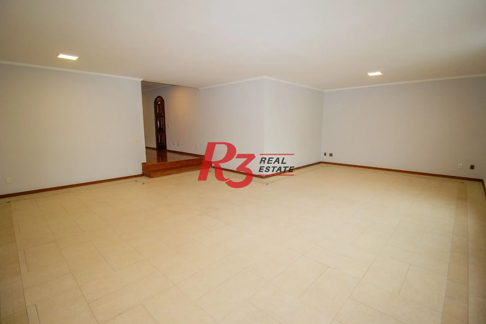 Apartamento com 4 dormitórios à venda, 334 m² por R$ 1.290.000,00 - Boqueirão - Santos/SP