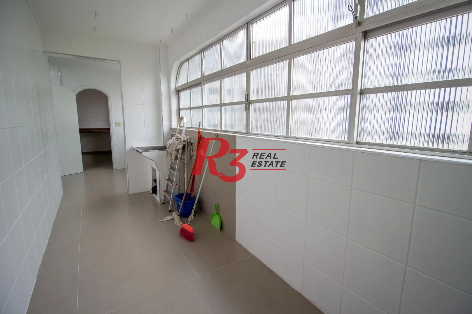 Apartamento com 4 dormitórios à venda, 334 m² por R$ 1.290.000,00 - Boqueirão - Santos/SP