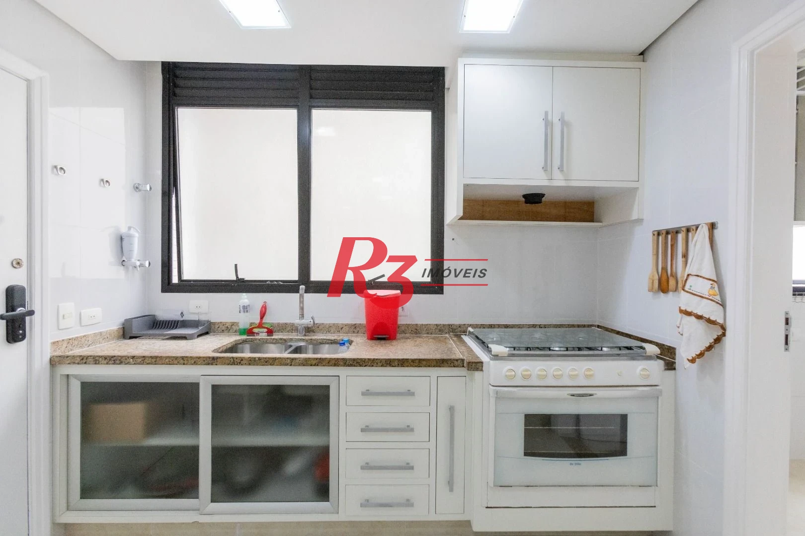 Apartamento com 3 dormitórios para alugar, 143 m² por R$ 9.500,00/mês - Aparecida - Santos/SP