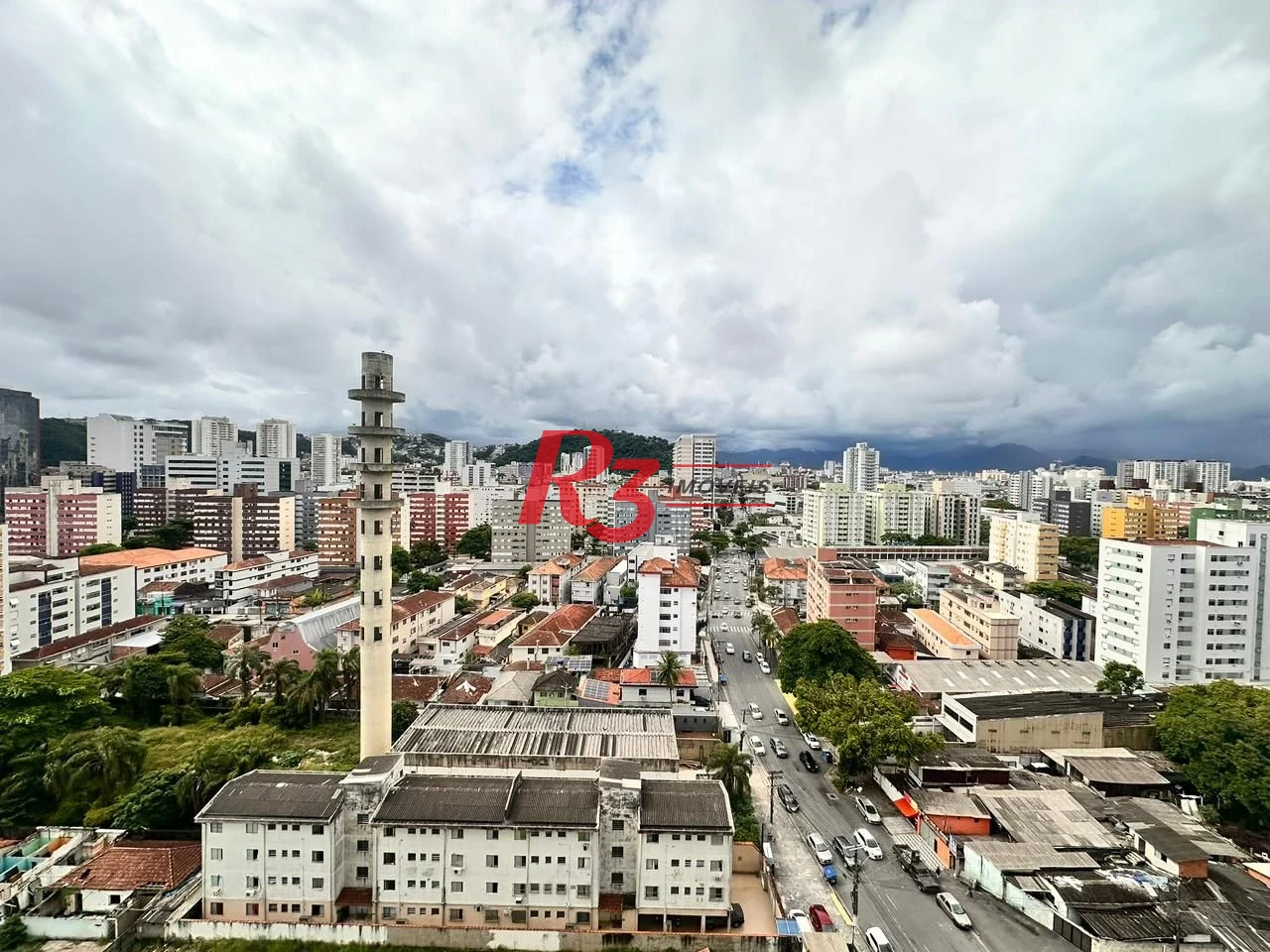 Apartamento com 3 dormitórios à venda, 96 m² por R$ 849.000,00 - Encruzilhada - Santos/SP