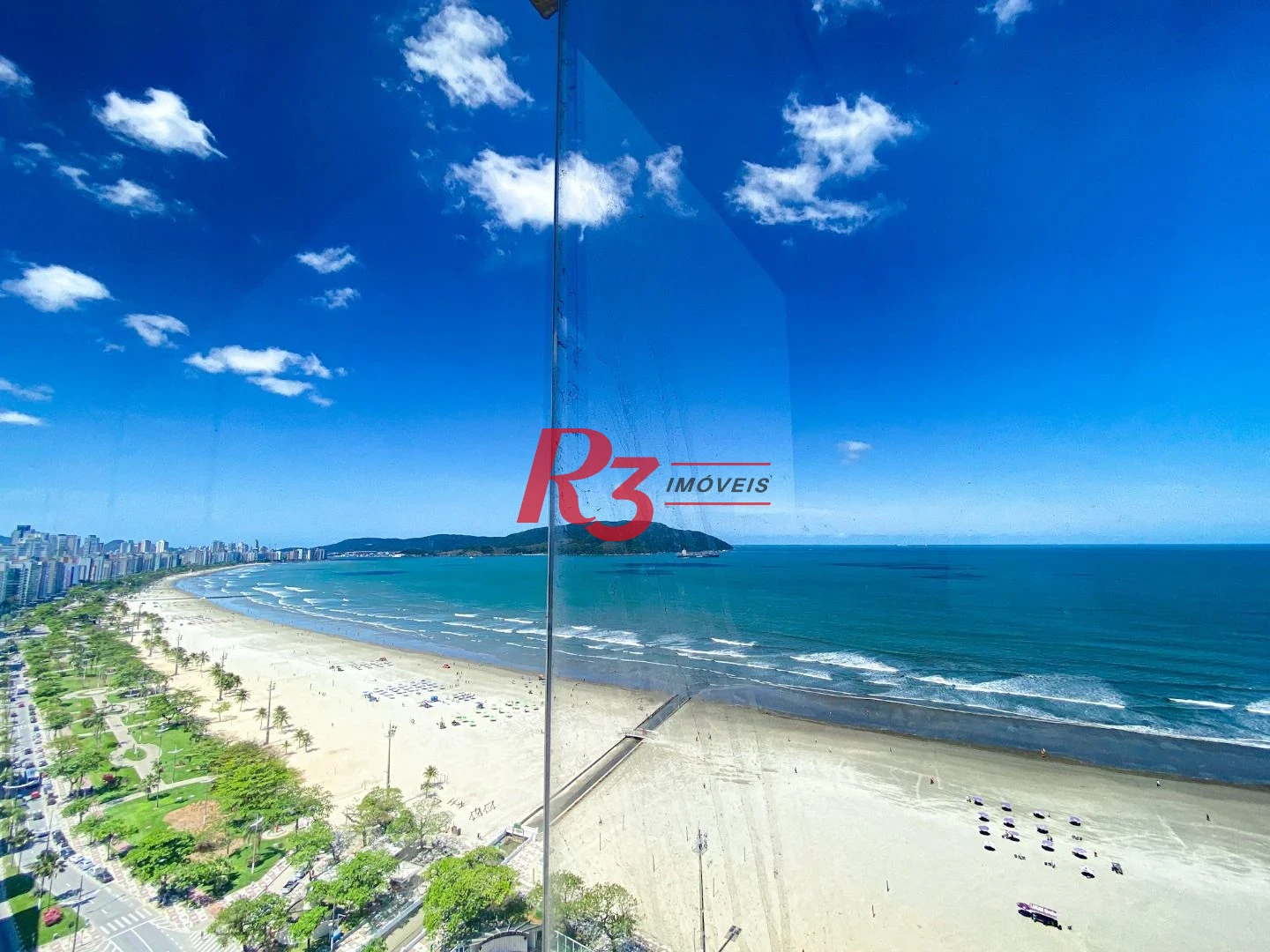 Apartamento com 4 suítes à venda, frente mar por R$ 11.000.000 - Gonzaga - Santos/SP