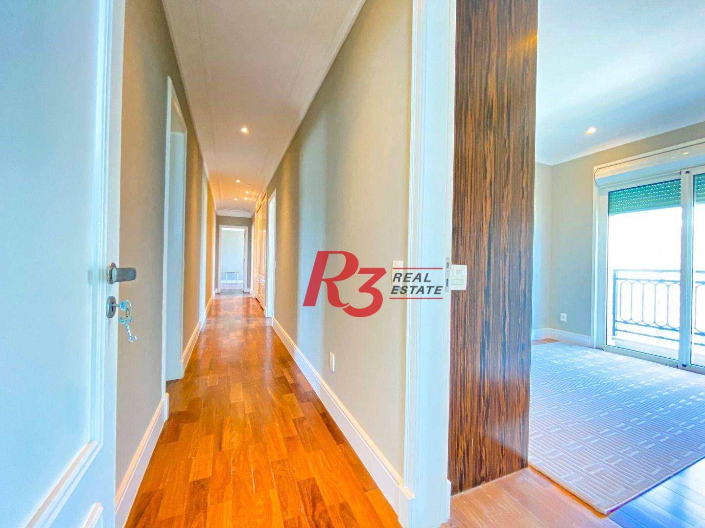 Apartamento com 4 suítes à venda, frente mar por R$ 11.000.000 - Gonzaga - Santos/SP