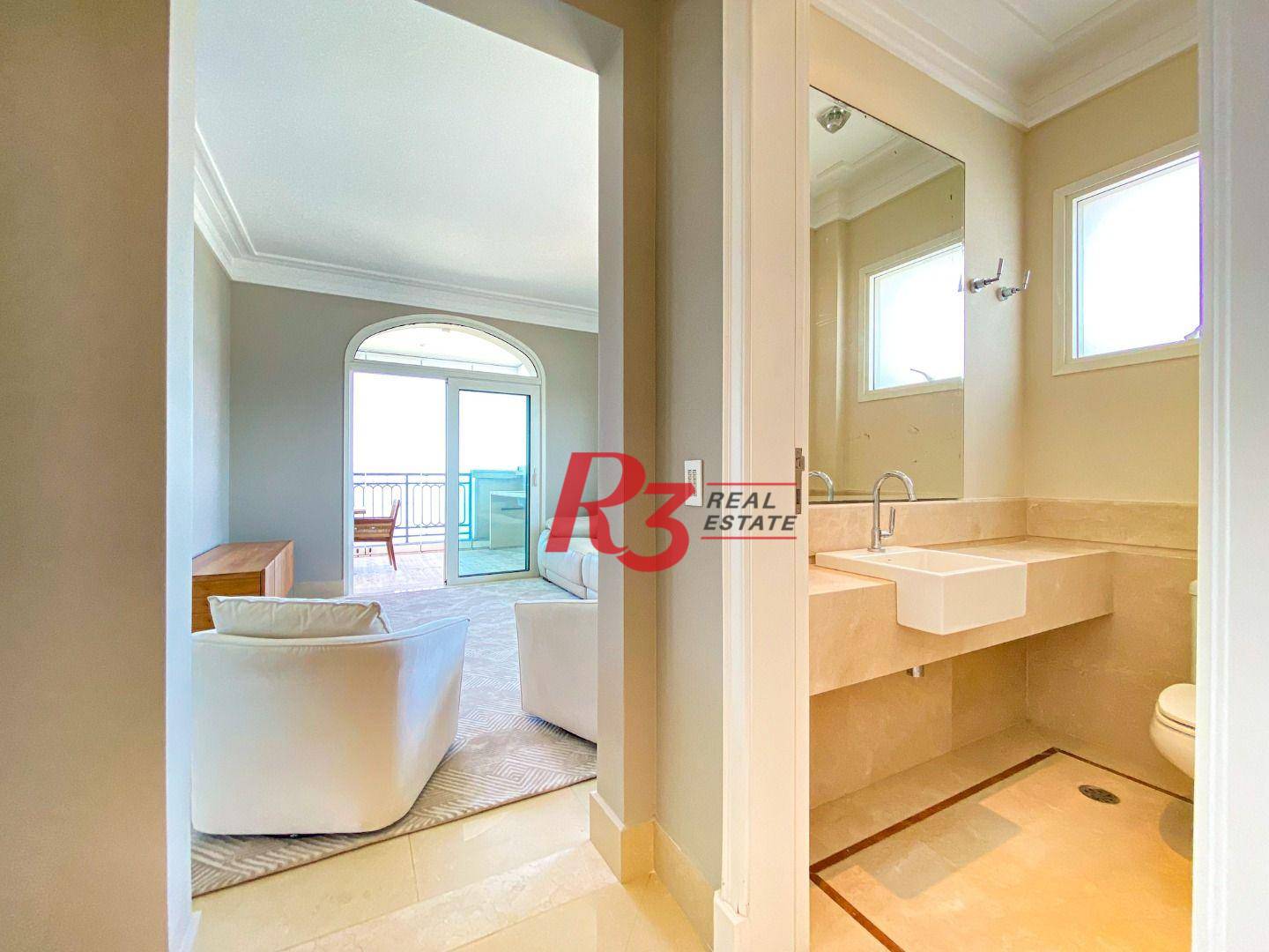 Apartamento com 4 suítes à venda, frente mar por R$ 11.000.000 - Gonzaga - Santos/SP