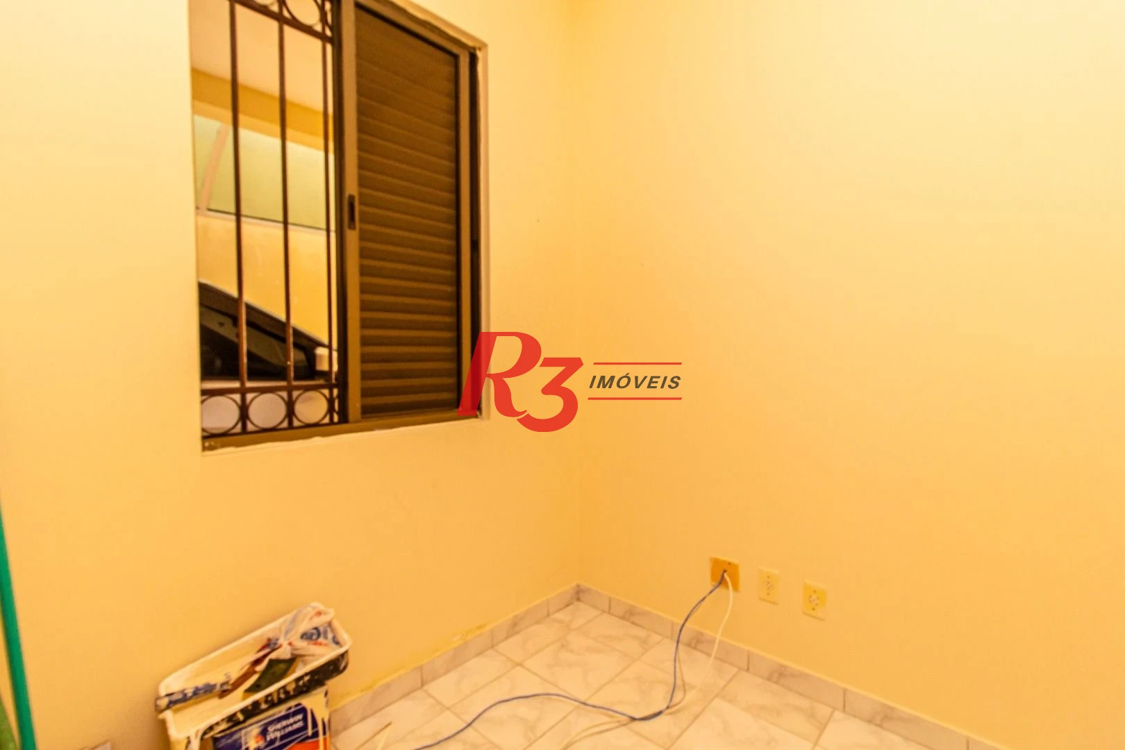 Sobrado com 3 dormitórios à venda, 148 m² por R$ 1.920.000,00 - Ponta da Praia - Santos/SP