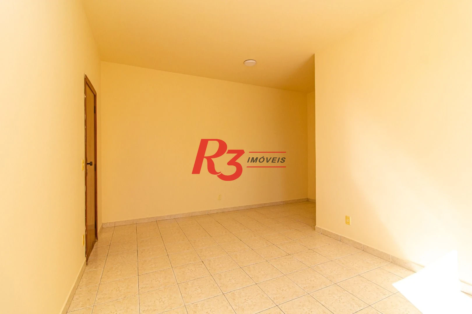 Sobrado com 3 dormitórios à venda, 148 m² por R$ 1.920.000,00 - Ponta da Praia - Santos/SP