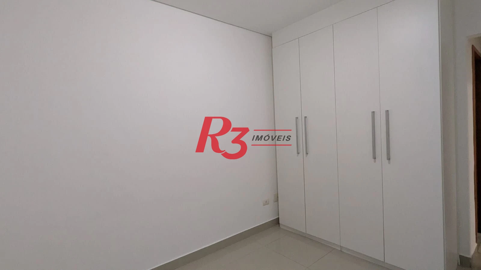 Apartamento com 2 dormitórios para alugar, 81 m² por R$ 5.300,00/mês - Boqueirão - Santos/SP