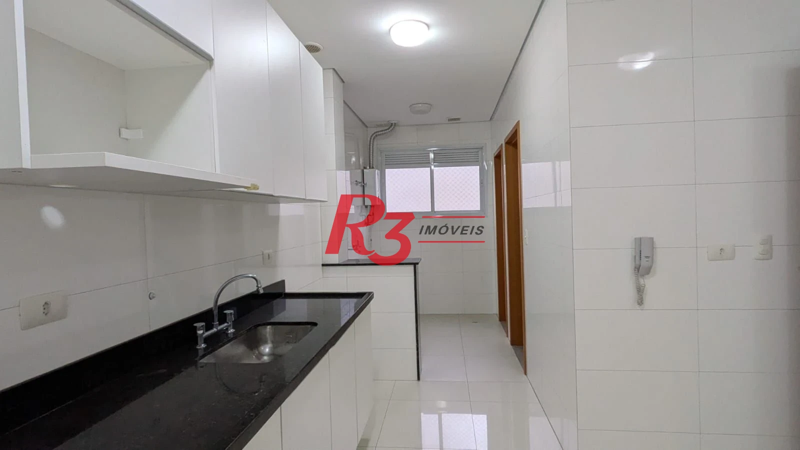Apartamento com 2 dormitórios para alugar, 81 m² por R$ 5.300,00/mês - Boqueirão - Santos/SP