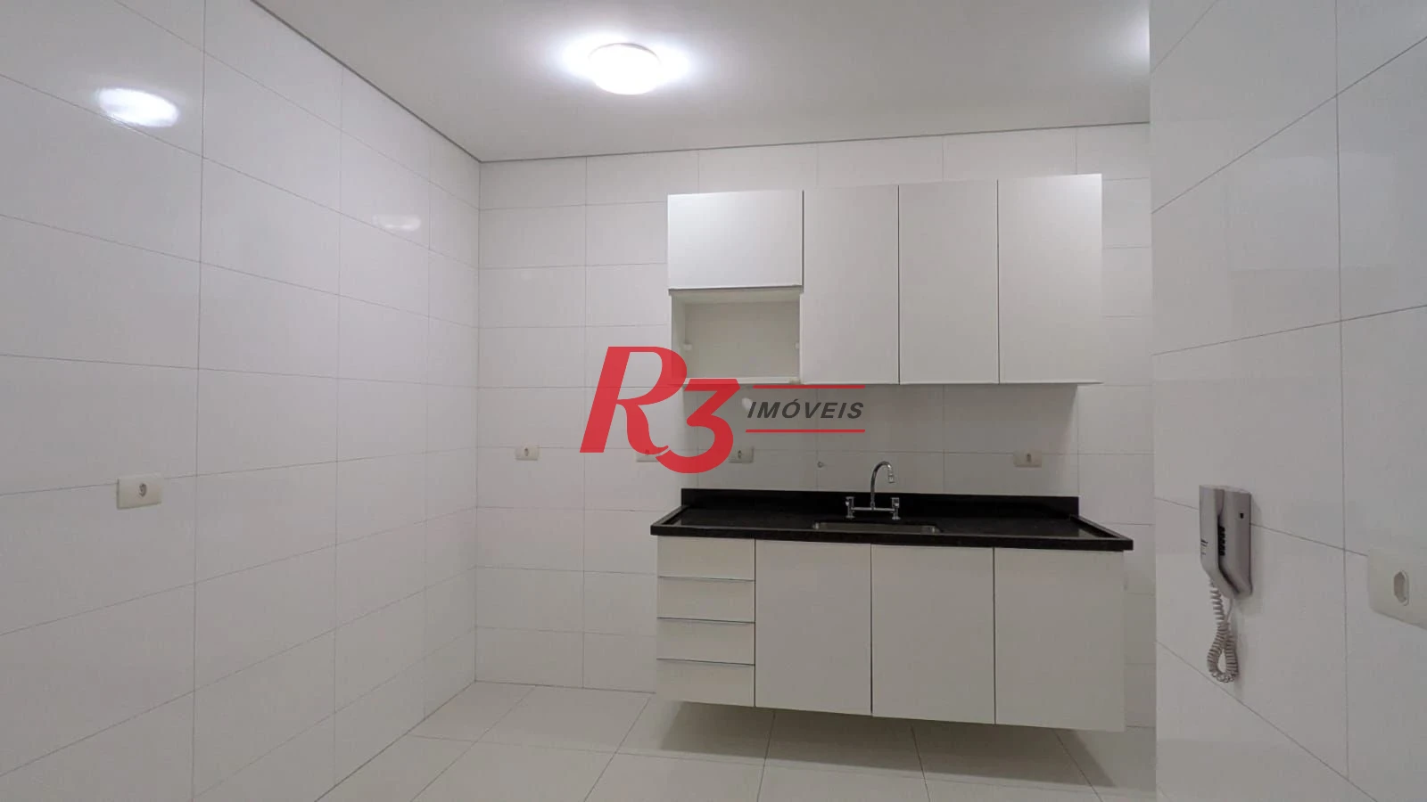 Apartamento com 2 dormitórios para alugar, 81 m² por R$ 5.300,00/mês - Boqueirão - Santos/SP