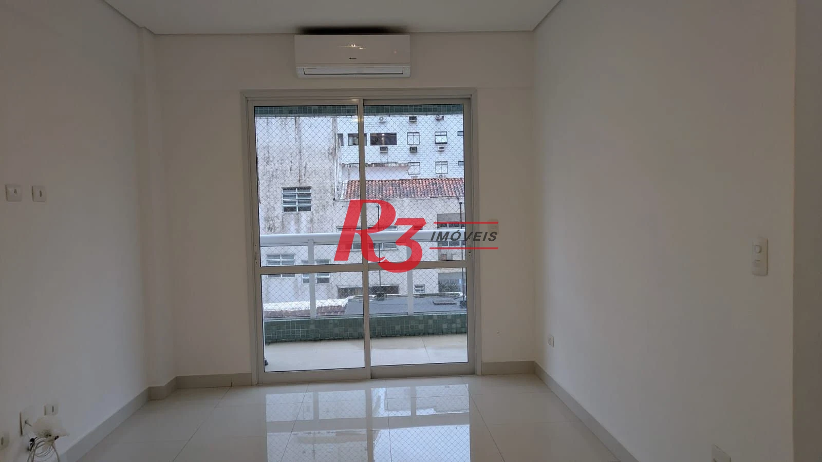 Apartamento com 2 dormitórios para alugar, 81 m² por R$ 5.300,00/mês - Boqueirão - Santos/SP