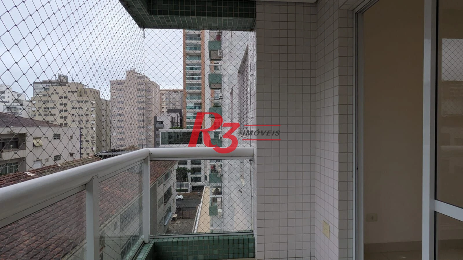 Apartamento com 2 dormitórios para alugar, 81 m² por R$ 5.300,00/mês - Boqueirão - Santos/SP