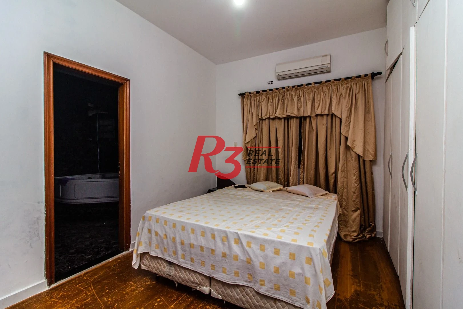 Casa com 3 dormitórios à venda, 375 m²  - Macuco - Santos/SP