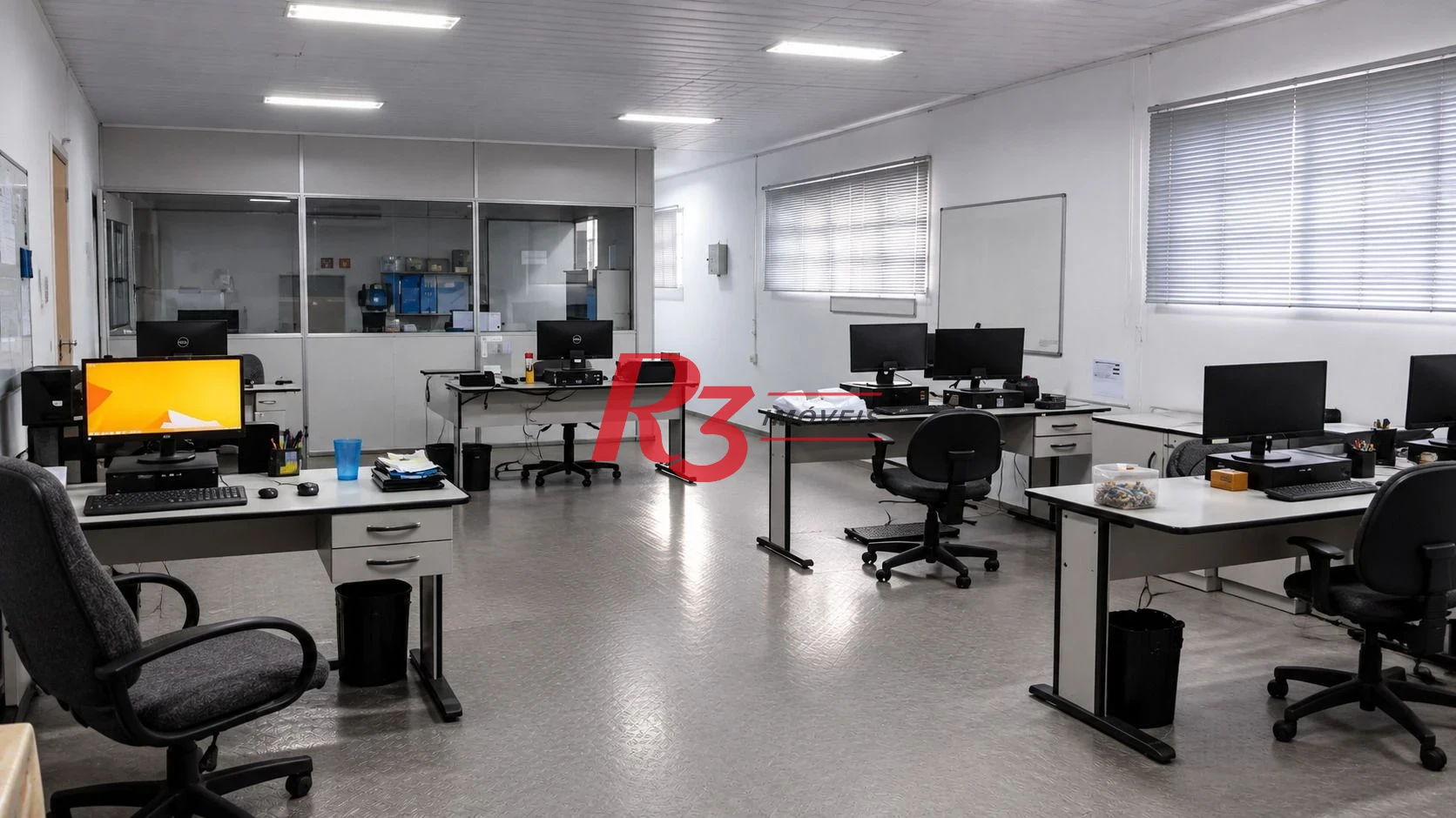 Galpão à venda, 2100 m² por R$ 6.000.000,00 - Paquetá - Santos/SP