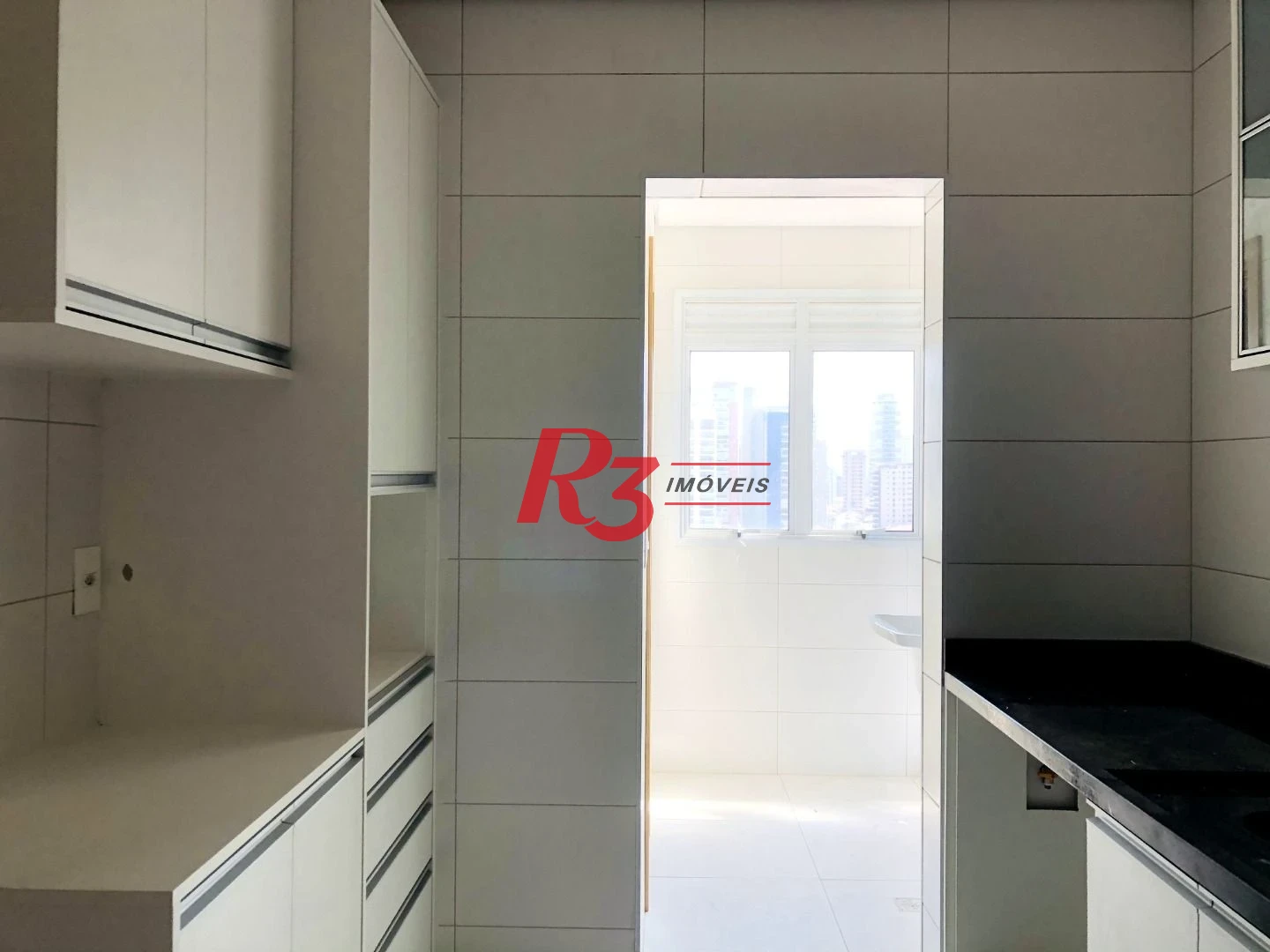 Apartamento com 3 dormitórios para alugar, 102 m² por R$ 8.000,00/mês - Aparecida - Santos/SP