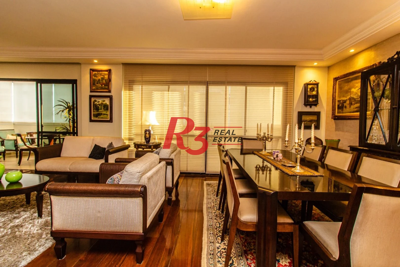 Apartamento com 3 dormitórios à venda, 242 m² por R$ 1.700.000,00 - Boqueirão - Santos/SP