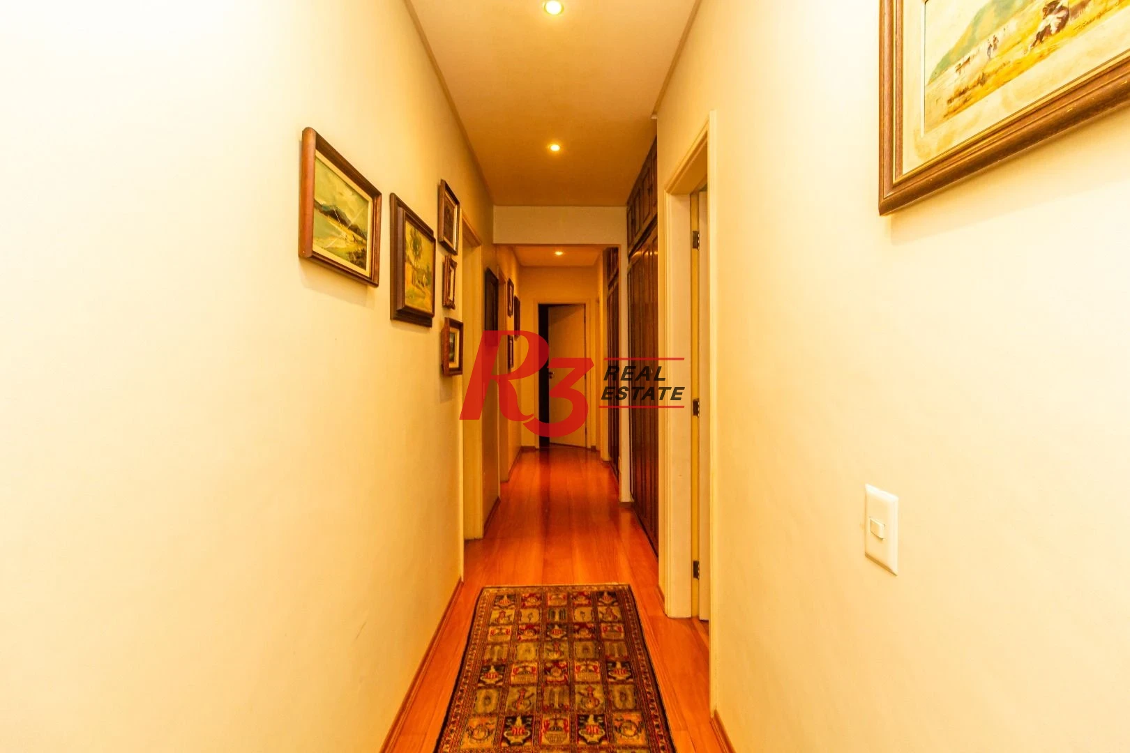 Apartamento com 3 dormitórios à venda, 242 m² por R$ 1.700.000,00 - Boqueirão - Santos/SP