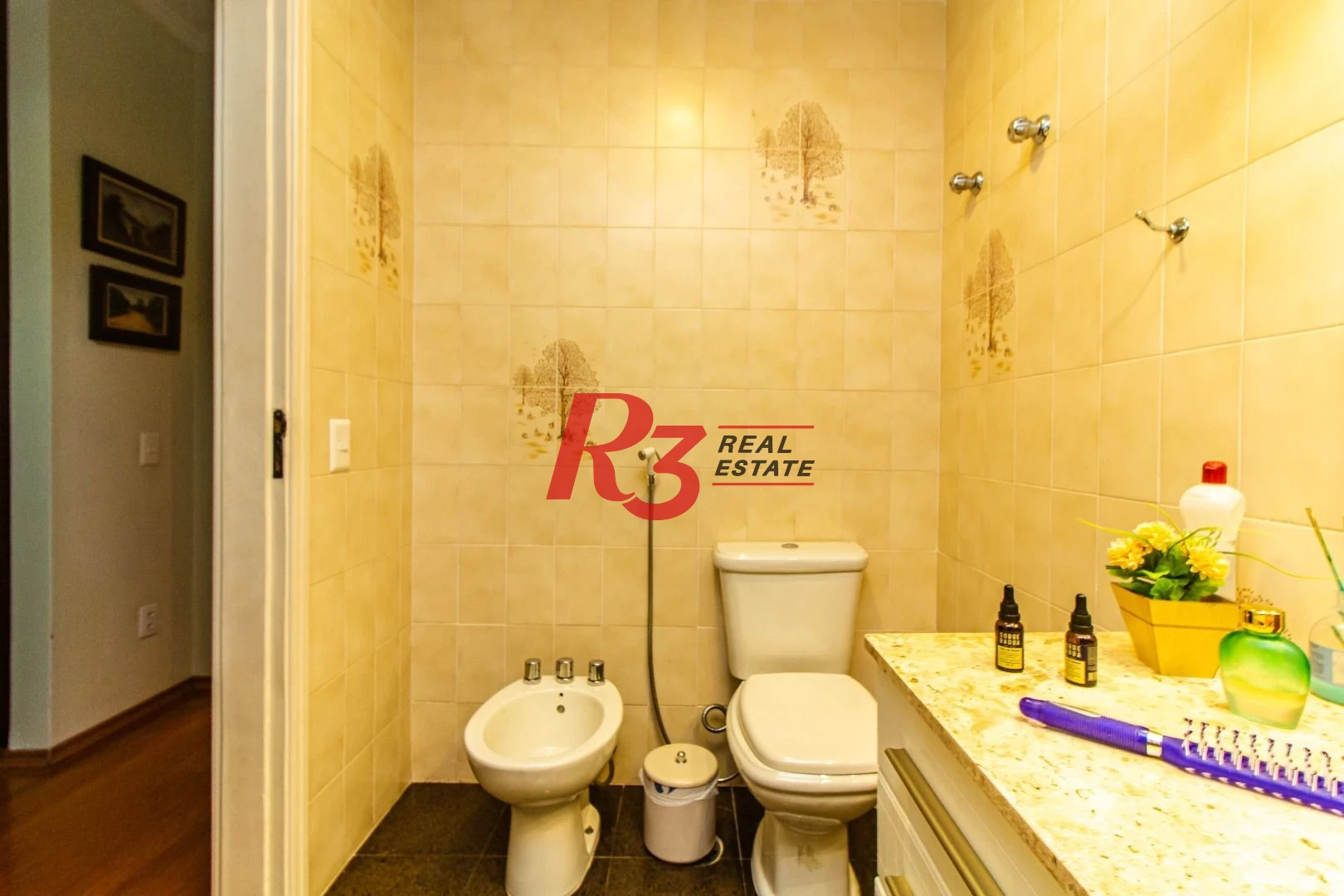Apartamento com 3 dormitórios à venda, 242 m² por R$ 1.700.000,00 - Boqueirão - Santos/SP