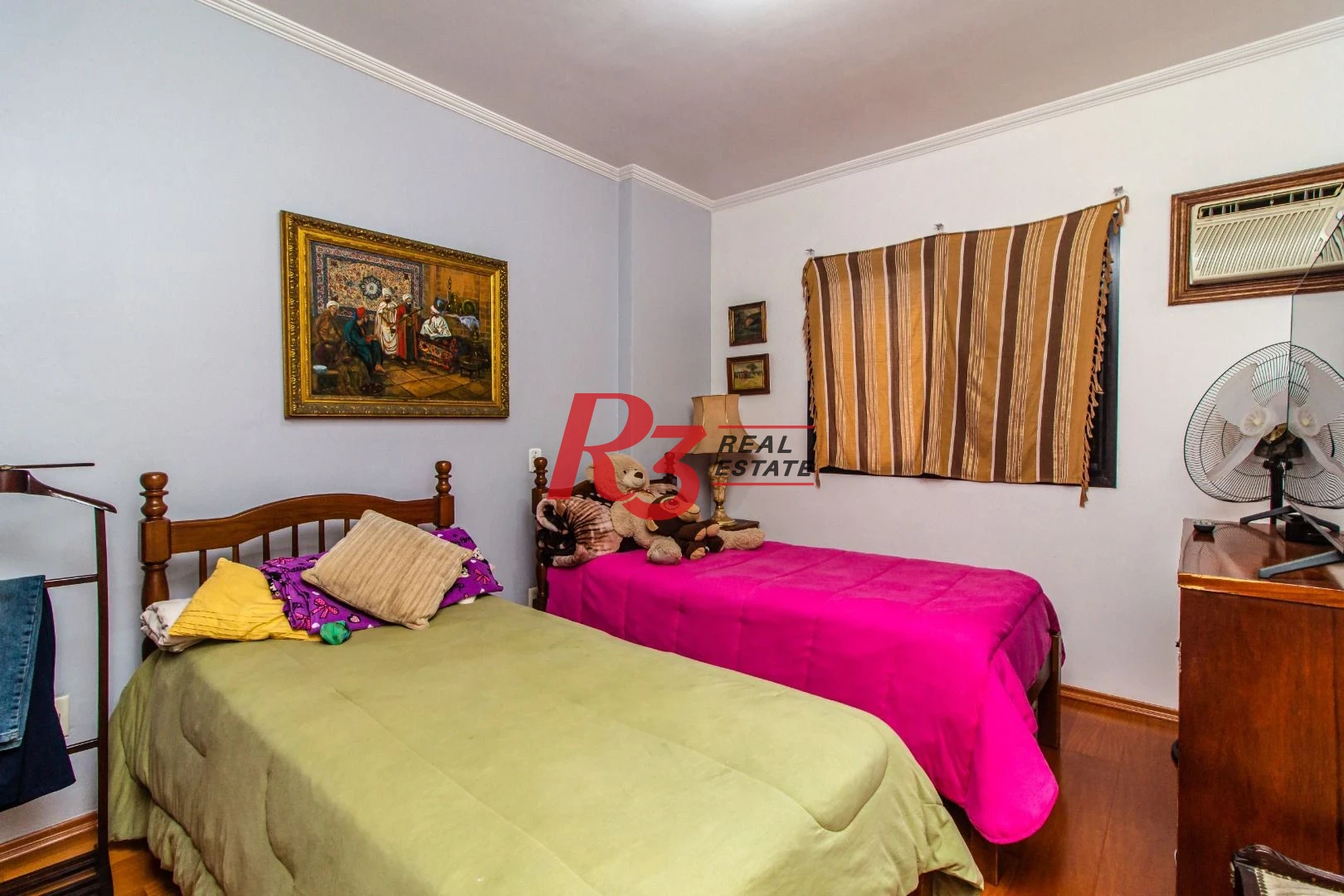 Apartamento com 3 dormitórios à venda, 242 m² por R$ 1.700.000,00 - Boqueirão - Santos/SP
