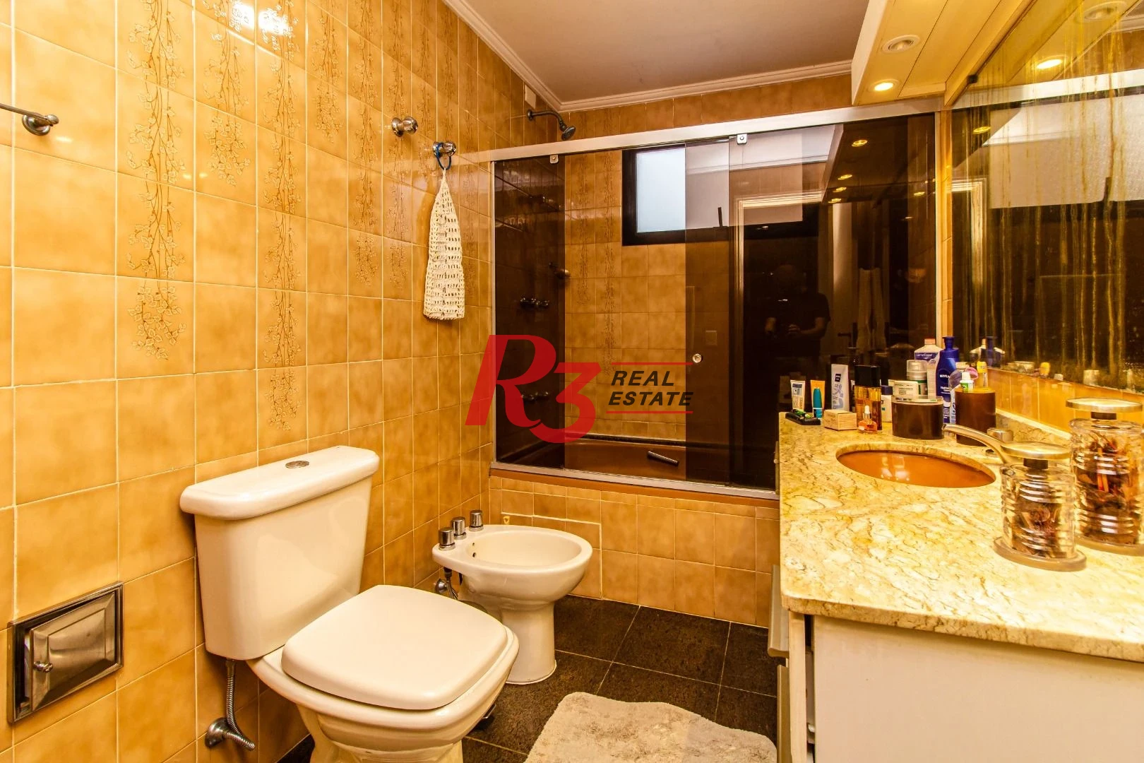 Apartamento com 3 dormitórios à venda, 242 m² por R$ 1.700.000,00 - Boqueirão - Santos/SP