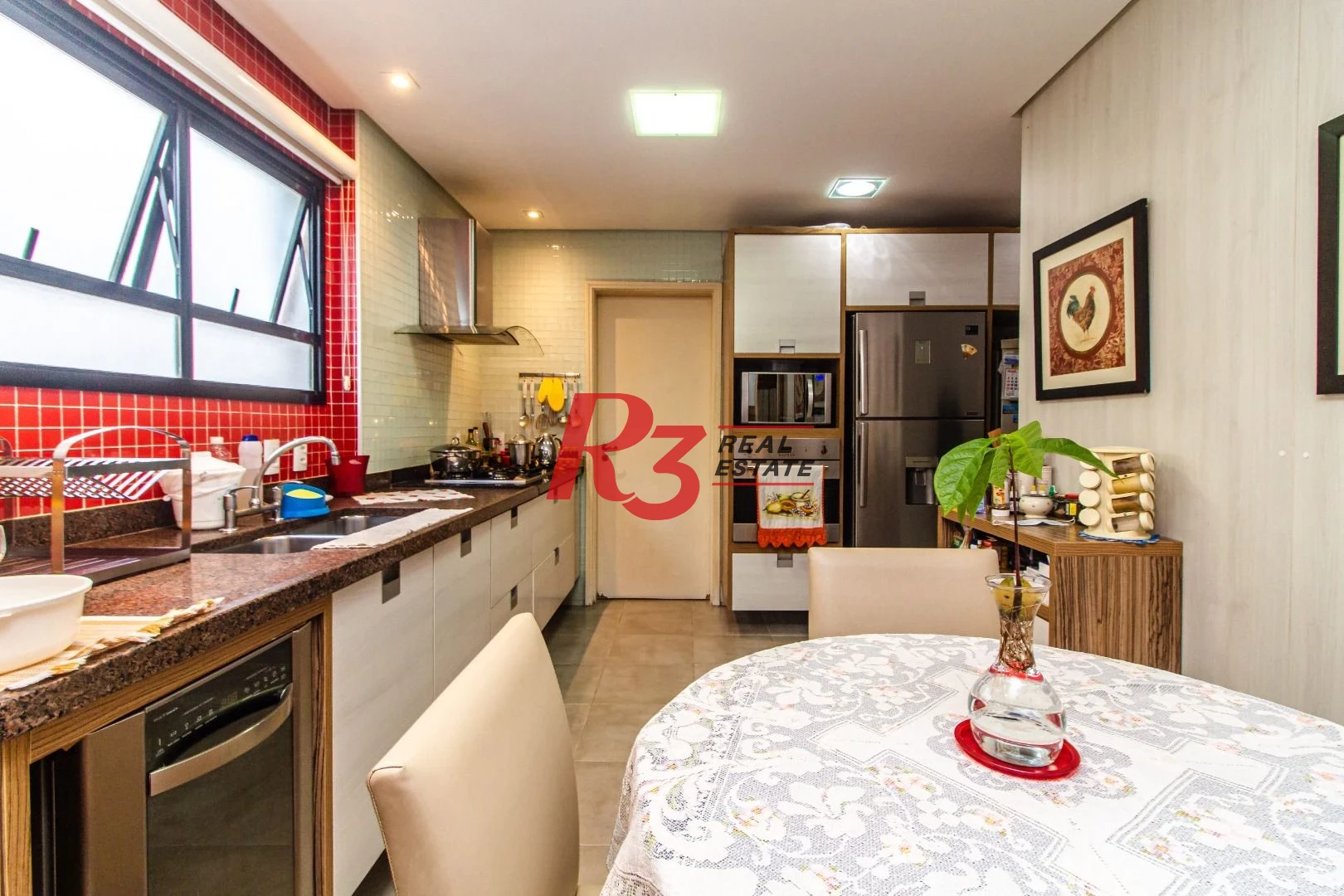 Apartamento com 3 dormitórios à venda, 242 m² por R$ 1.700.000,00 - Boqueirão - Santos/SP
