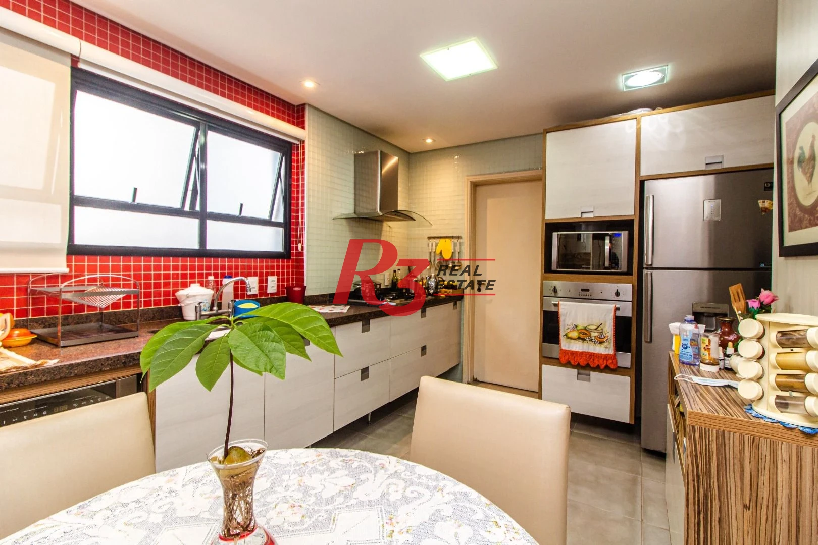 Apartamento com 3 dormitórios à venda, 242 m² por R$ 1.700.000,00 - Boqueirão - Santos/SP