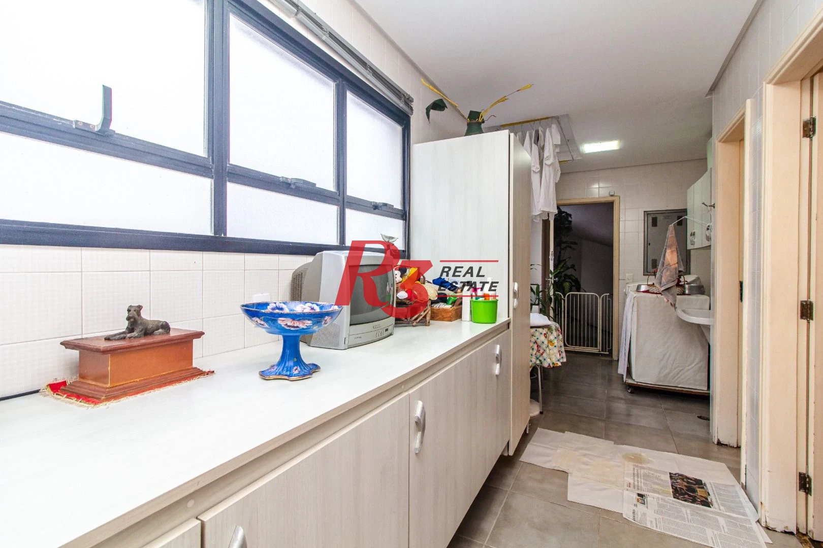 Apartamento com 3 dormitórios à venda, 242 m² por R$ 1.700.000,00 - Boqueirão - Santos/SP