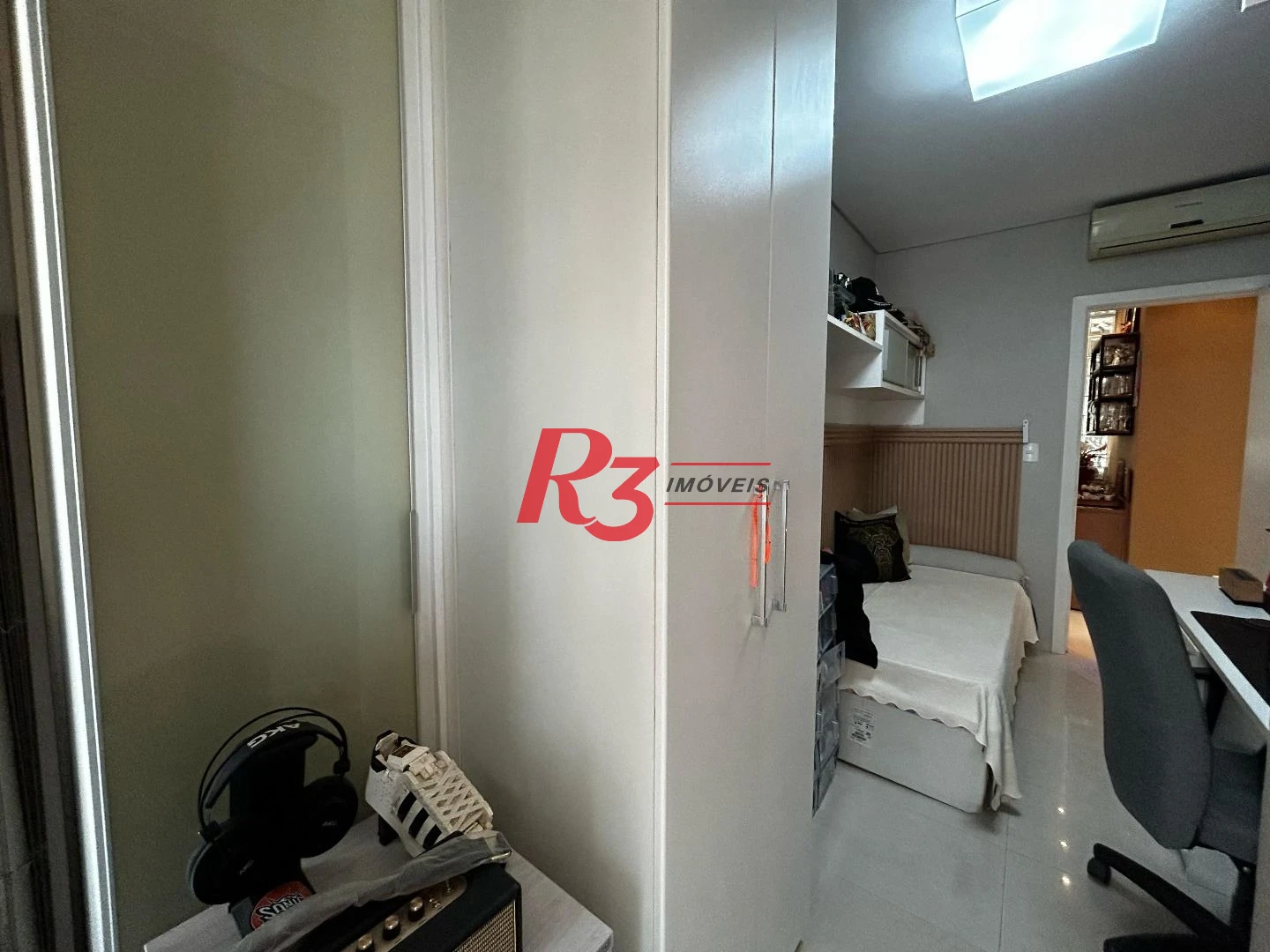 Apartamento com 2 dormitórios à venda, 83 m² por R$ 1.050.000,00 - Embaré - Santos/SP