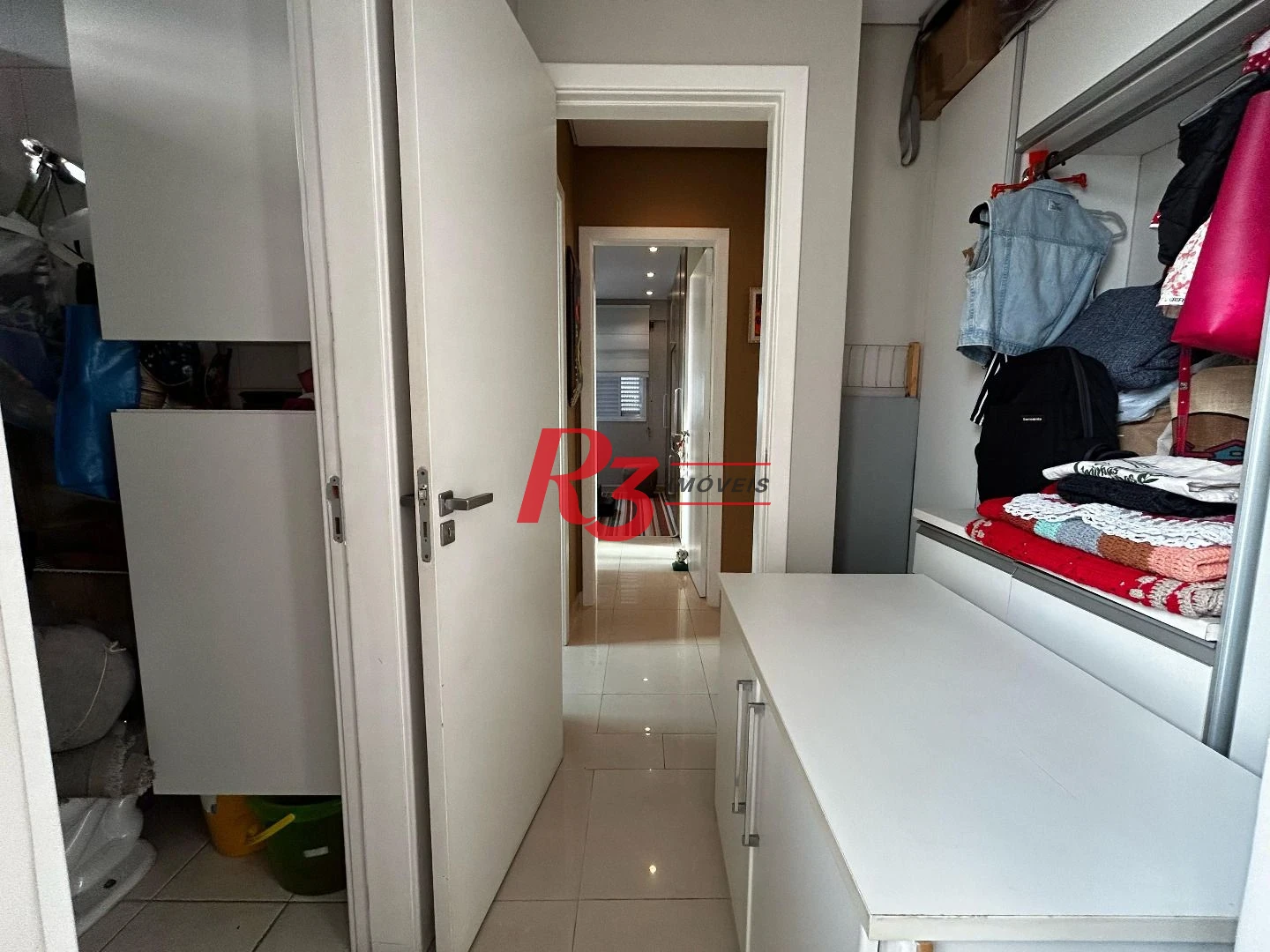 Apartamento com 2 dormitórios à venda, 83 m² por R$ 1.050.000,00 - Embaré - Santos/SP