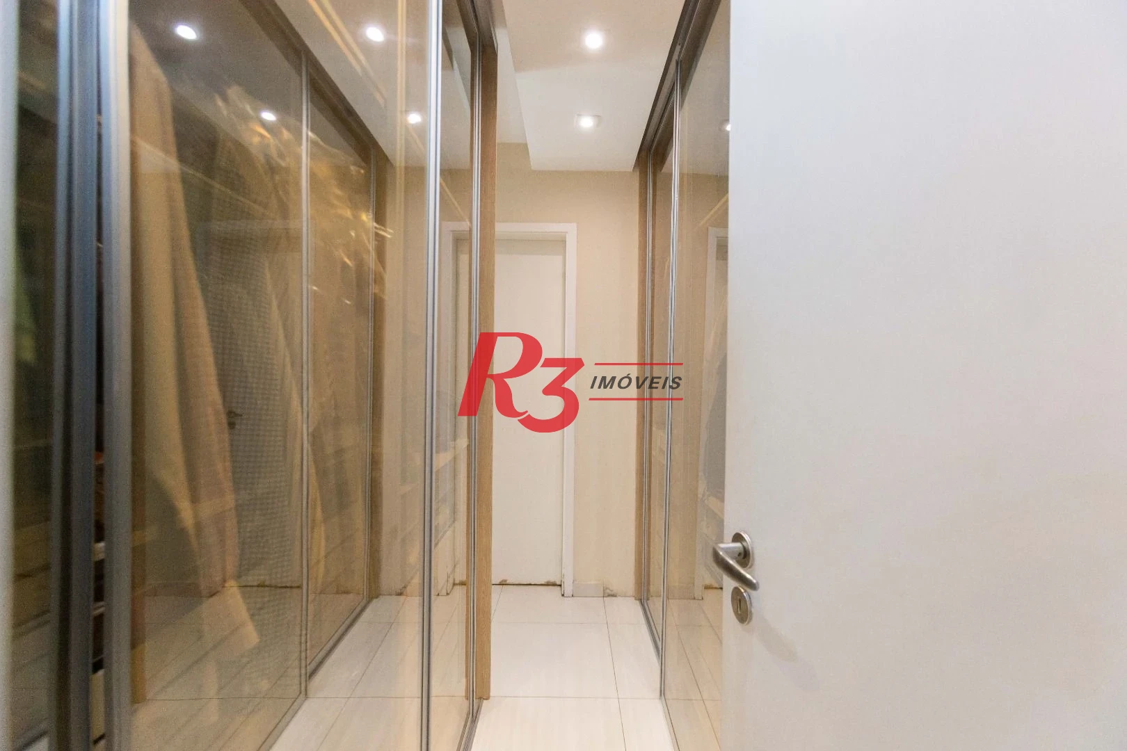 Apartamento com 3 dormitórios, 198 m² - venda por R$ 2.400.000,00 ou aluguel por R$ 16.000,00/mês - Boqueirão - Santos/SP