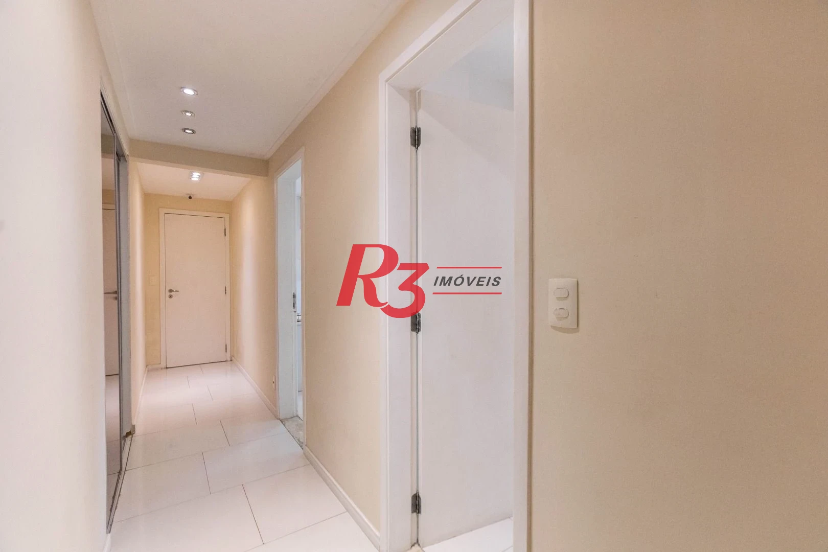 Apartamento com 3 dormitórios, 198 m² - venda por R$ 2.400.000,00 ou aluguel por R$ 16.000,00/mês - Boqueirão - Santos/SP