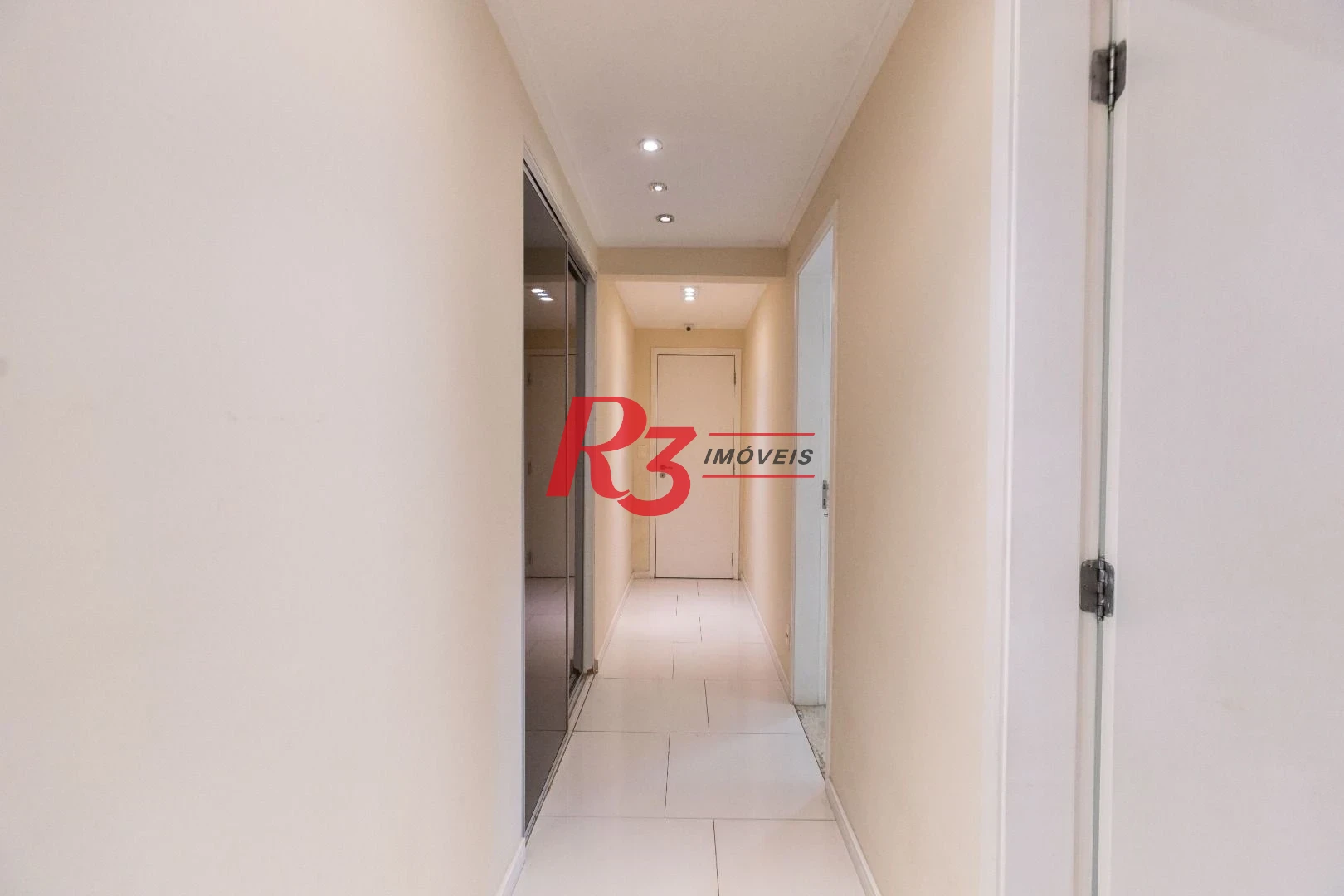 Apartamento com 3 dormitórios, 198 m² - venda por R$ 2.400.000,00 ou aluguel por R$ 16.000,00/mês - Boqueirão - Santos/SP
