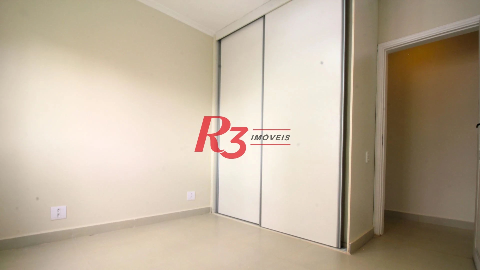 Apartamento com 2 dormitórios à venda, 86 m² por R$ 580.000,00 - Boqueirão - Santos/SP