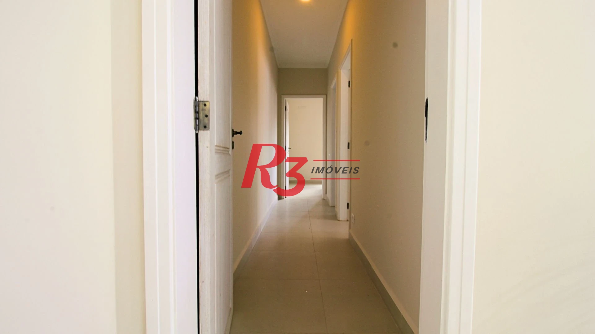 Apartamento com 2 dormitórios à venda, 86 m² por R$ 580.000,00 - Boqueirão - Santos/SP