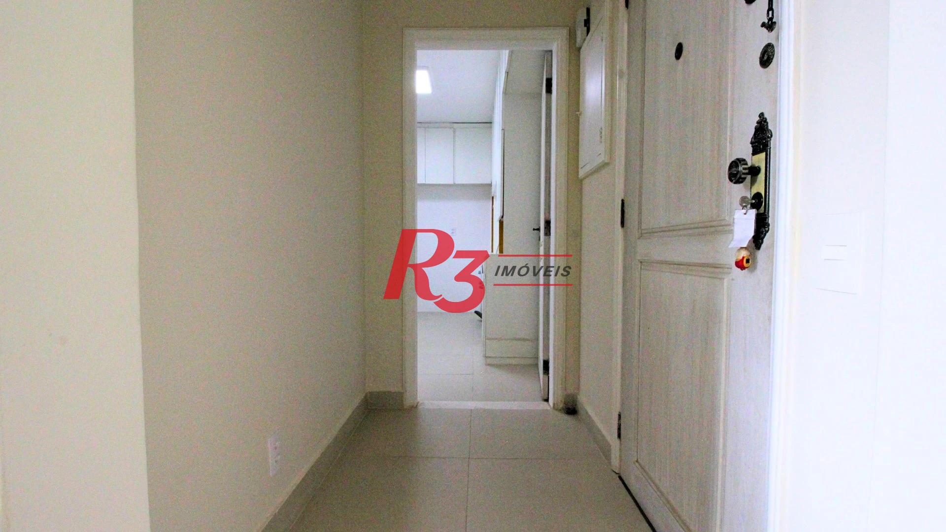 Apartamento com 2 dormitórios à venda, 86 m² por R$ 580.000,00 - Boqueirão - Santos/SP