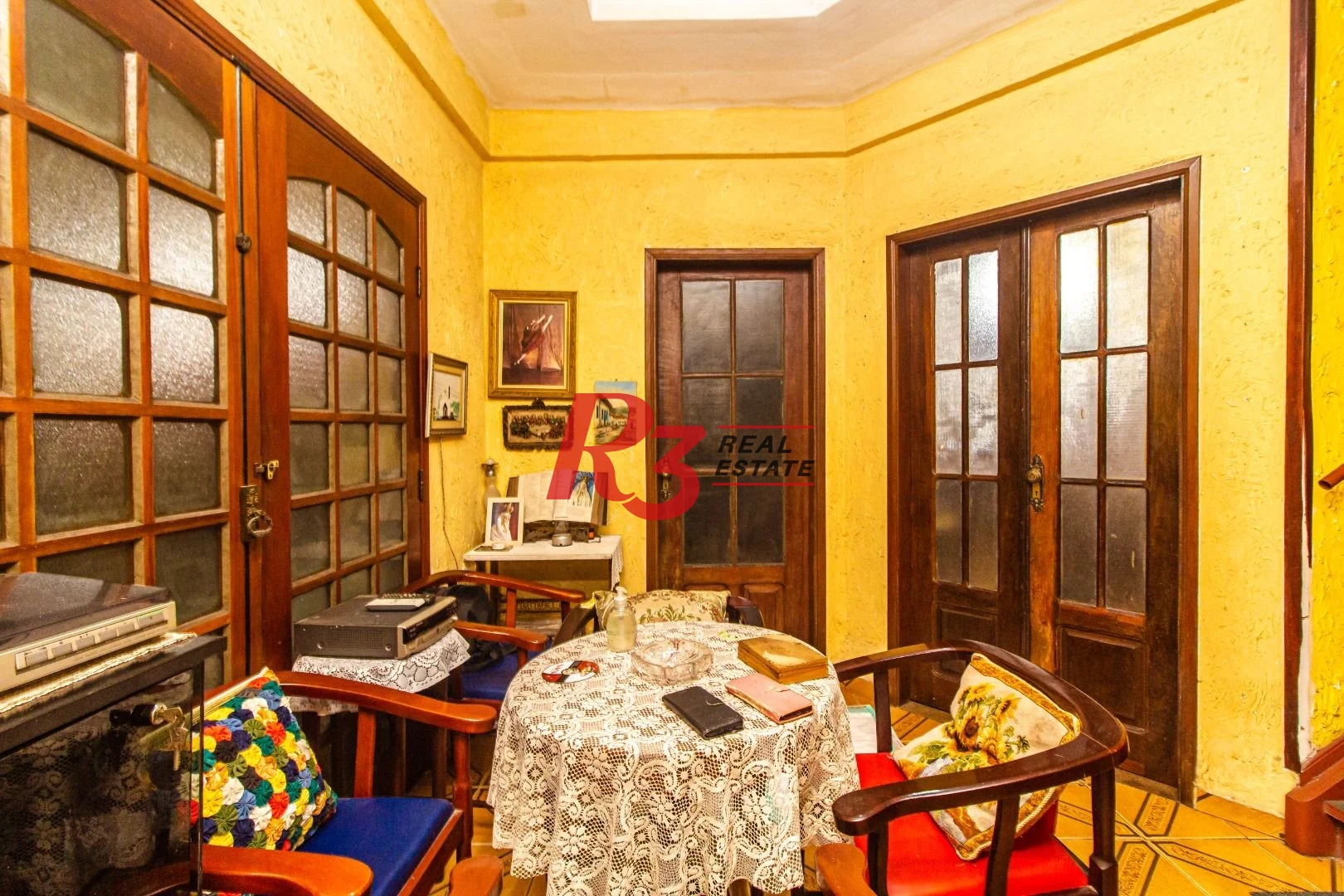Sobrado com 4 dormitórios à venda, 291 m²  - Encruzilhada - Santos/SP