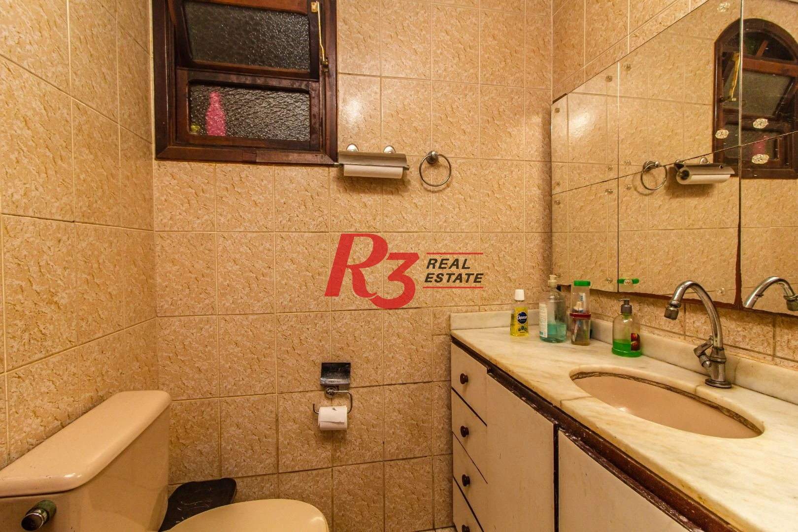 Sobrado com 4 dormitórios à venda, 291 m²  - Encruzilhada - Santos/SP