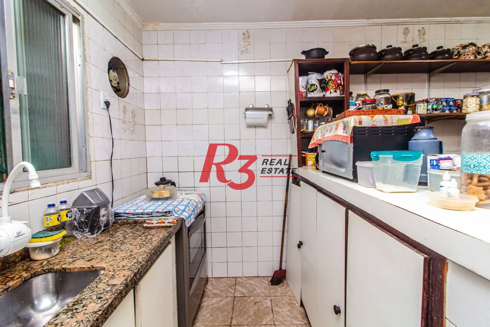 Sobrado com 4 dormitórios à venda, 291 m²  - Encruzilhada - Santos/SP