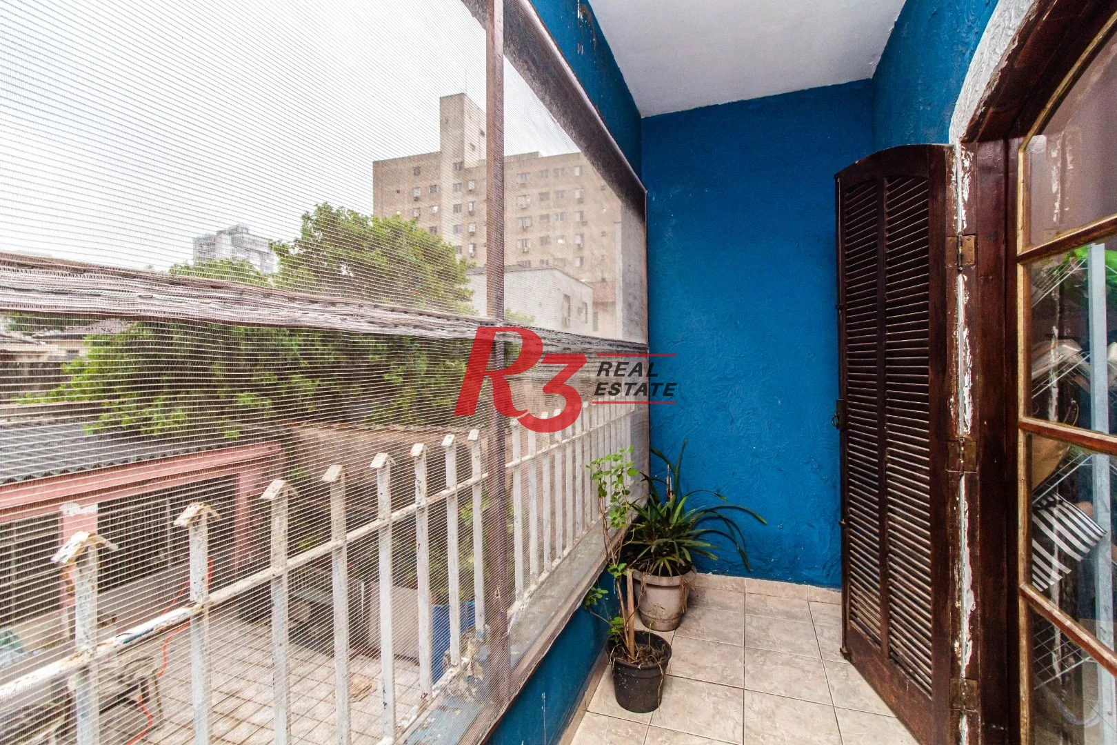Sobrado com 4 dormitórios à venda, 291 m²  - Encruzilhada - Santos/SP