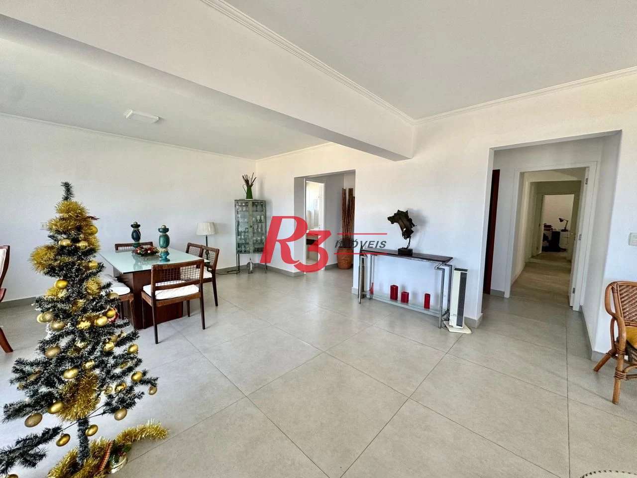 Apartamento com 3 dormitórios à venda, 241 m² por R$ 2.500.000,00 - Pompéia - Santos/SP