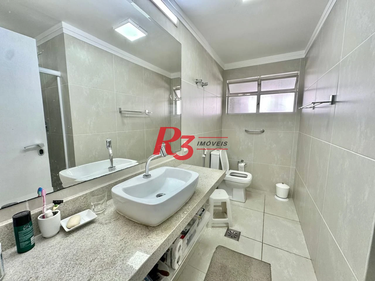 Apartamento com 3 dormitórios à venda, 241 m² por R$ 2.500.000,00 - Pompéia - Santos/SP