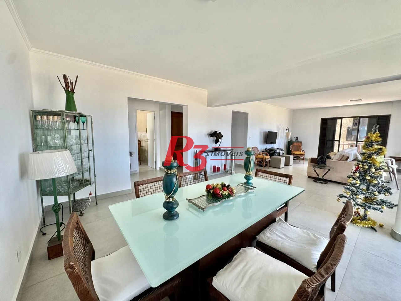 Apartamento com 3 dormitórios à venda, 241 m² por R$ 2.500.000,00 - Pompéia - Santos/SP