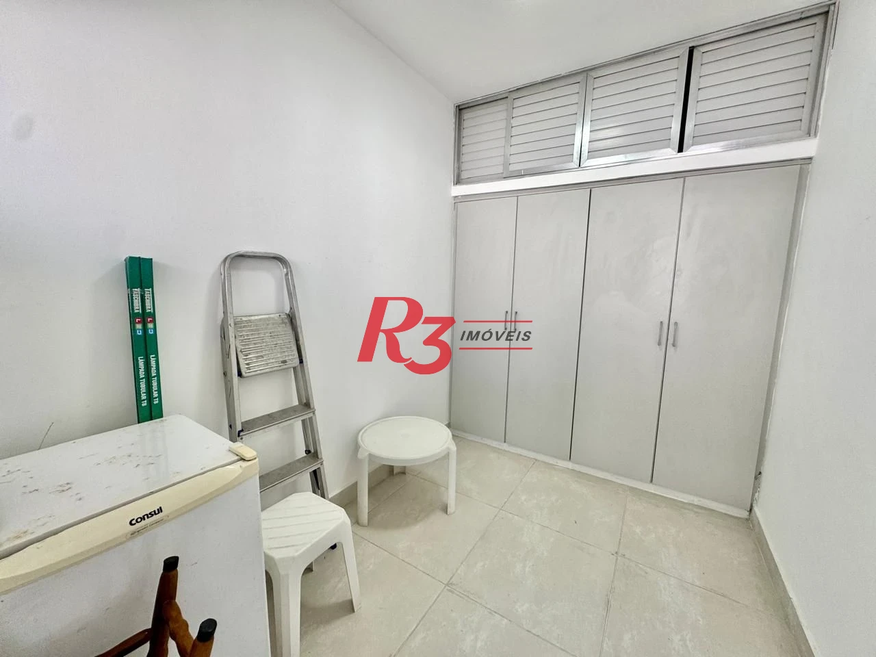 Apartamento com 3 dormitórios à venda, 241 m² por R$ 2.500.000,00 - Pompéia - Santos/SP