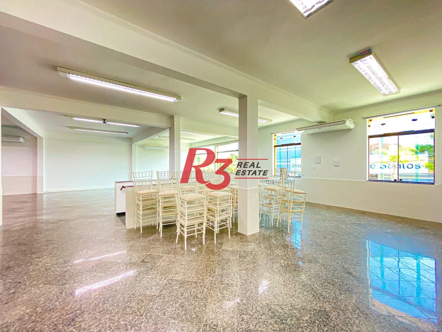 Loja para alugar, 420 m² por R$ 45.000,00/mês - Paquetá - Santos/SP