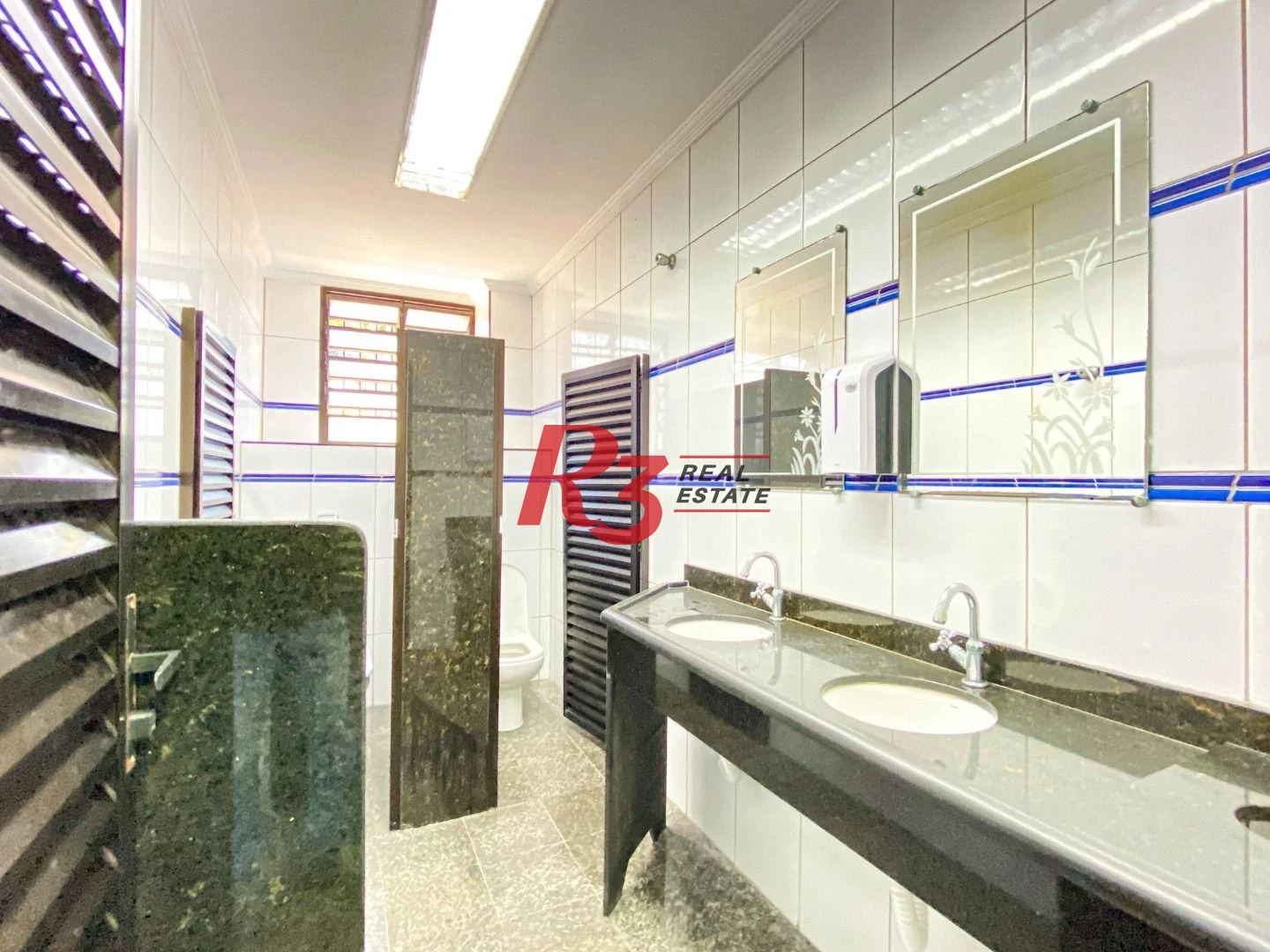 Loja para alugar, 420 m² por R$ 45.000,00/mês - Paquetá - Santos/SP