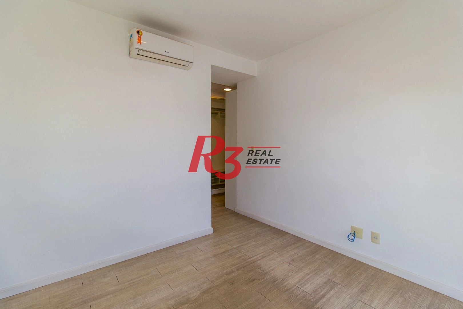 Apartamento com 4 dormitórios, 204 m² - venda por R$ 3.300.000,00 ou aluguel por R$ 18.000,00/mês - Boqueirão - Santos/SP