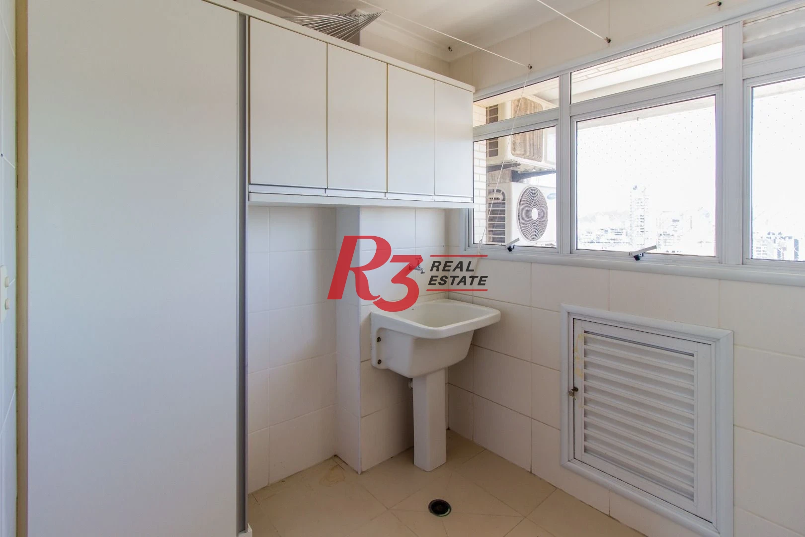 Apartamento com 4 dormitórios, 204 m² - venda por R$ 3.300.000,00 ou aluguel por R$ 18.000,00/mês - Boqueirão - Santos/SP