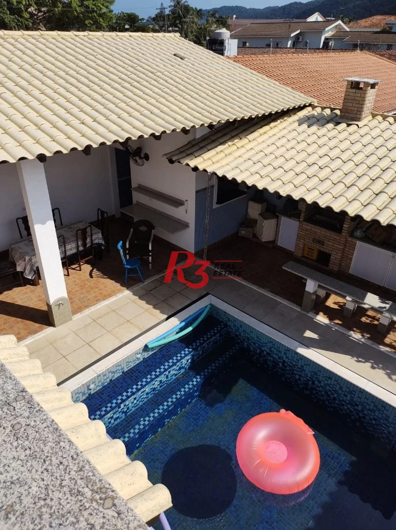 Casa com 4 dormitórios à venda, 360m² útil, R$ 1.250.000 - Praia do Tombo - Guarujá/SP