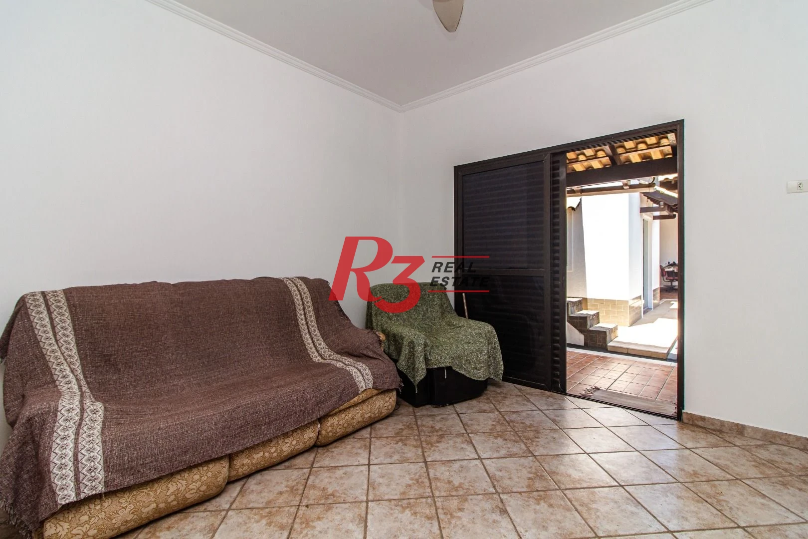 Casa com 4 dormitórios à venda, 360m² útil, R$ 1.250.000 - Praia do Tombo - Guarujá/SP