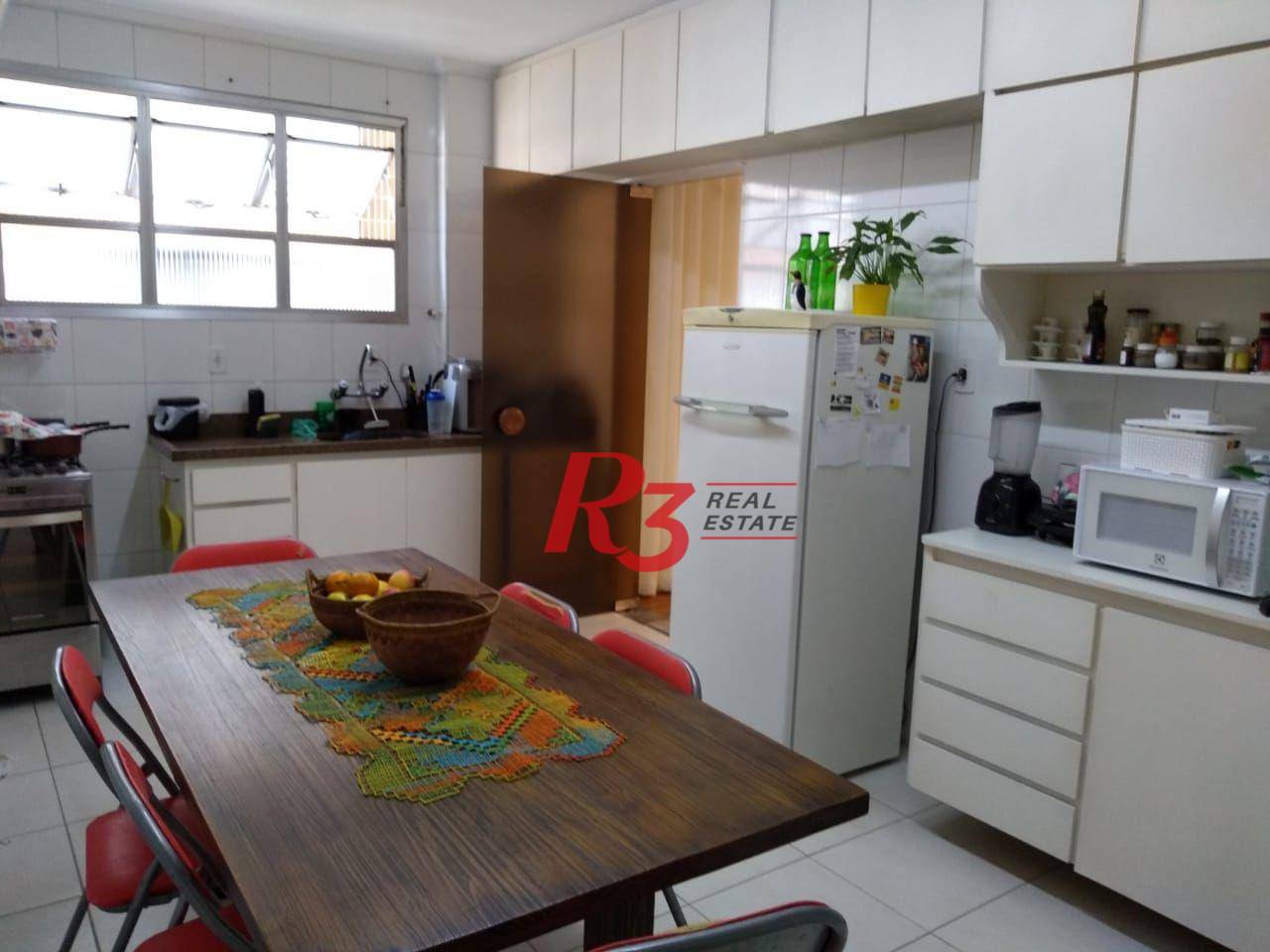 Apartamento com 3 dormitórios à venda, 139 m² por R$ 905.000,00 - Marapé - Santos/SP