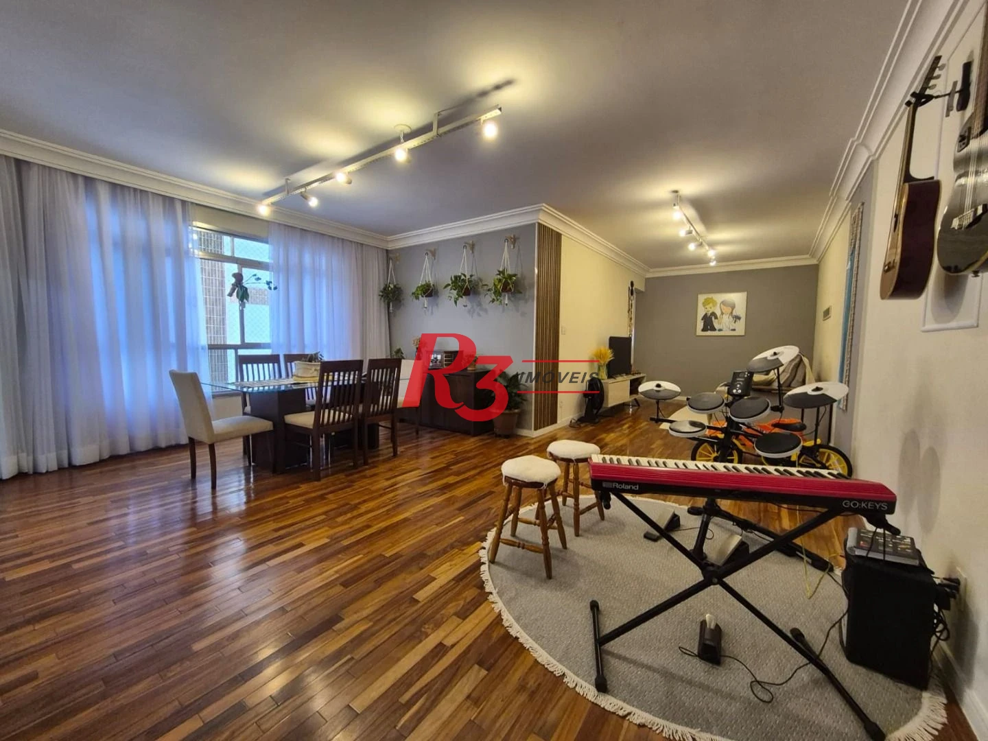 Apartamento com 3 dormitórios à venda, 139 m² por R$ 895.000,00 - Marapé - Santos/SP