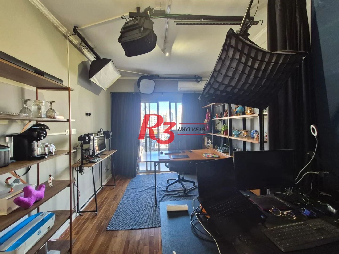 Apartamento com 3 dormitórios à venda, 139 m² por R$ 895.000,00 - Marapé - Santos/SP
